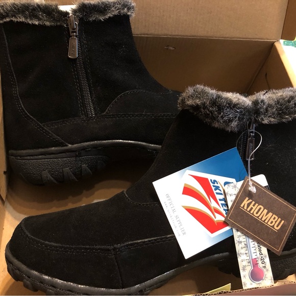Khombu NEW Black Winter Boots with Fur Trim - Picture 16 of 16